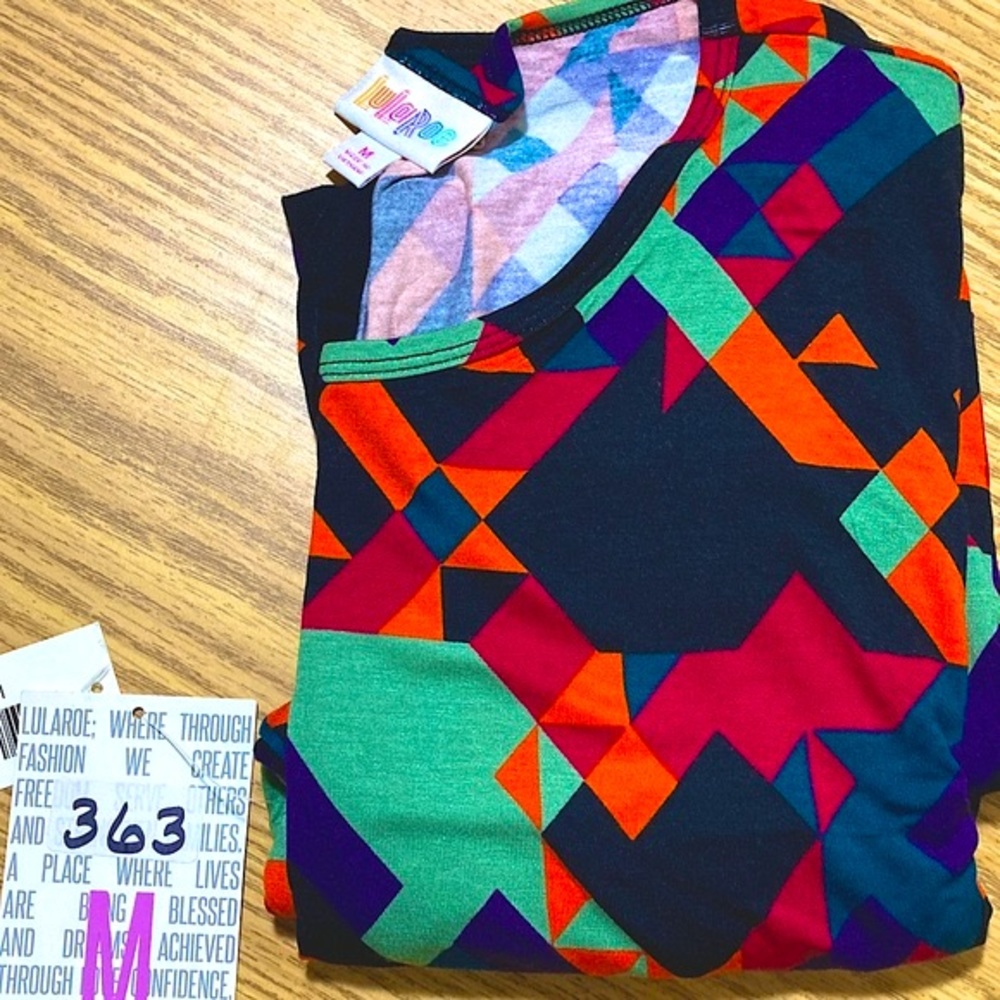 M Irma Tunic -NWT